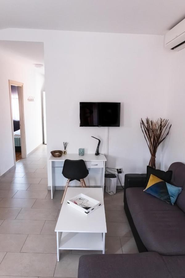 Apartments Time For Sea Koper Exterior photo